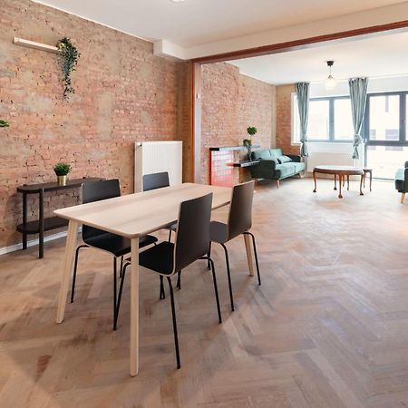 Two-Bedroom Apartments In The Heart Of Antwerpen Bagian luar foto