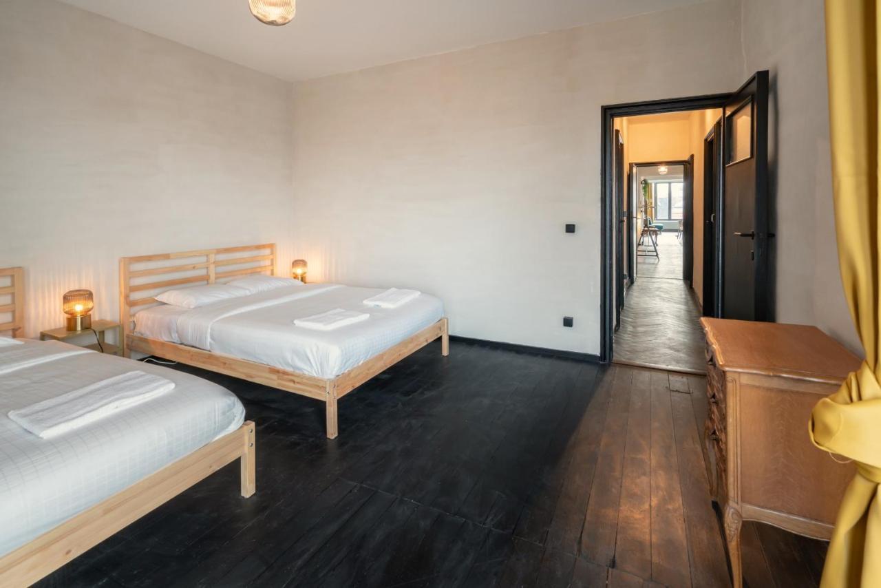 Two-Bedroom Apartments In The Heart Of Antwerpen Bagian luar foto