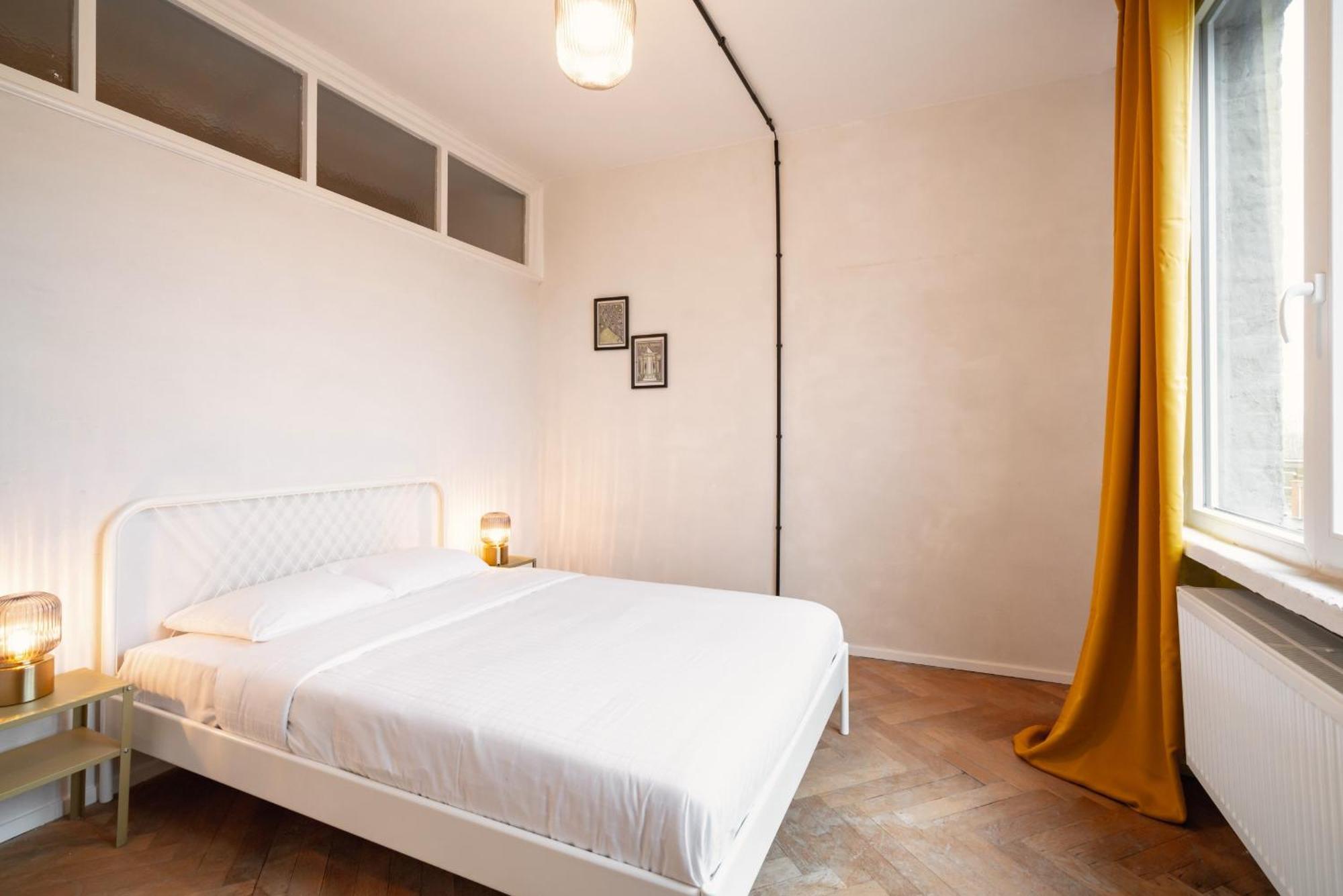 Two-Bedroom Apartments In The Heart Of Antwerpen Bagian luar foto