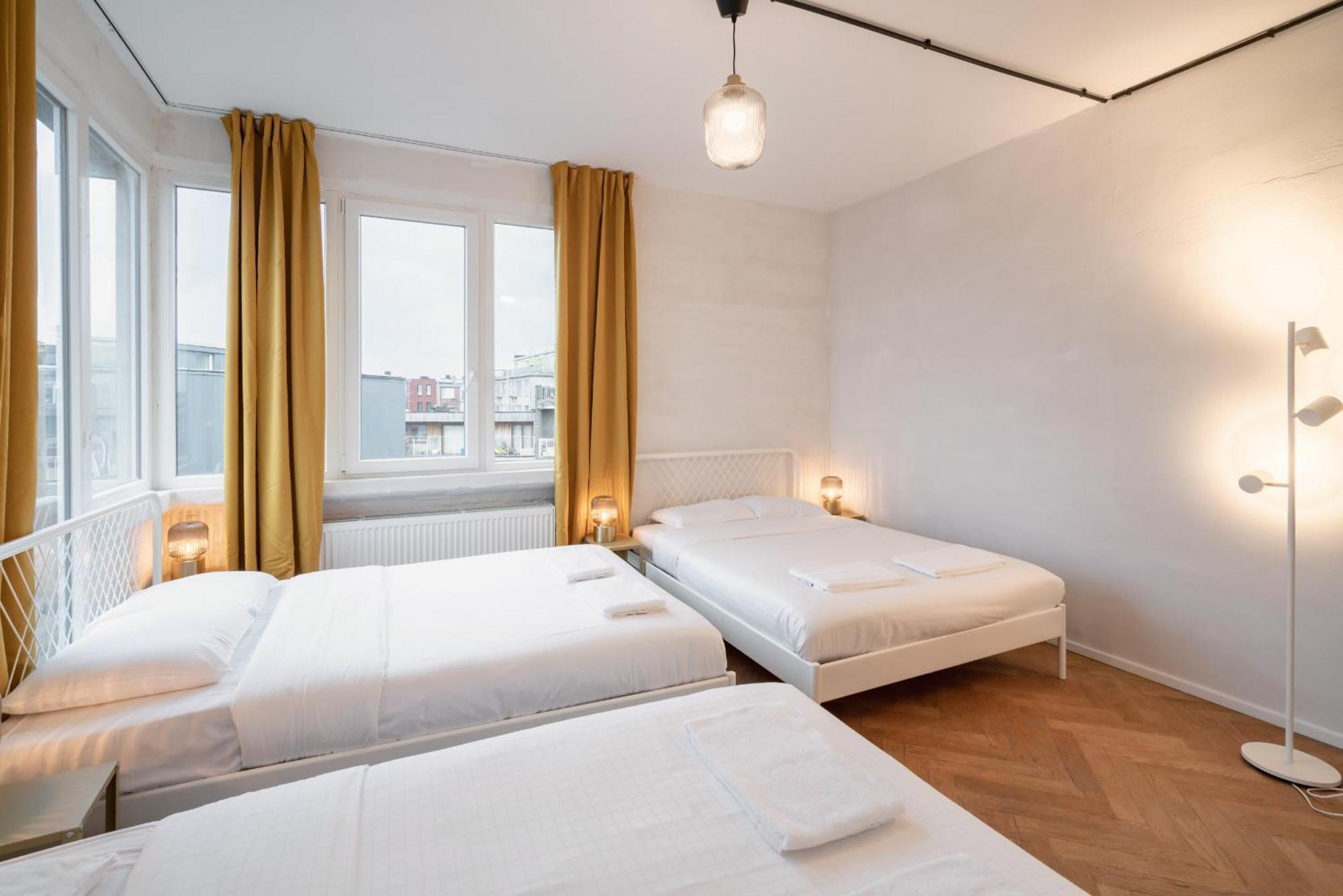 Two-Bedroom Apartments In The Heart Of Antwerpen Bagian luar foto