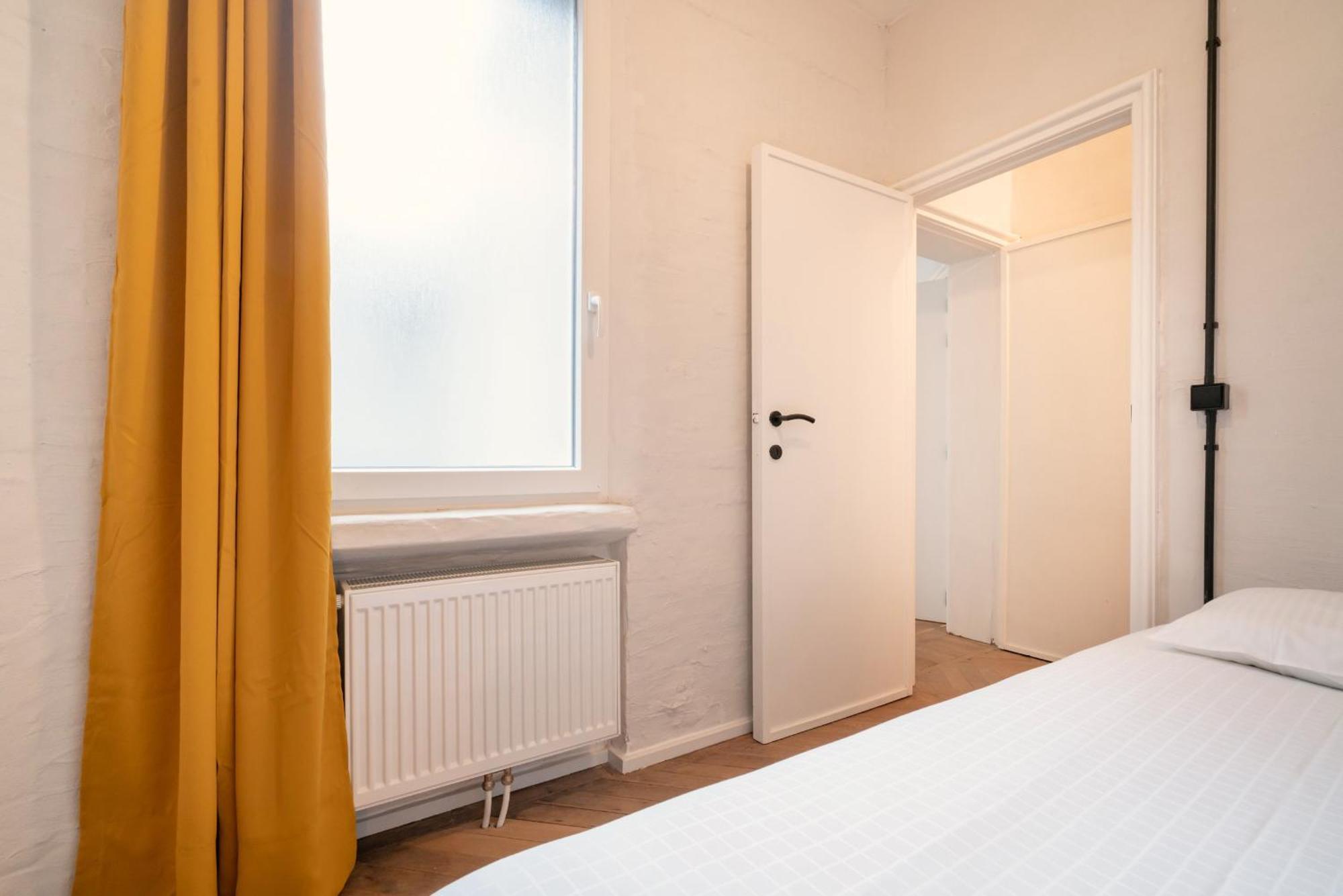 Two-Bedroom Apartments In The Heart Of Antwerpen Bagian luar foto