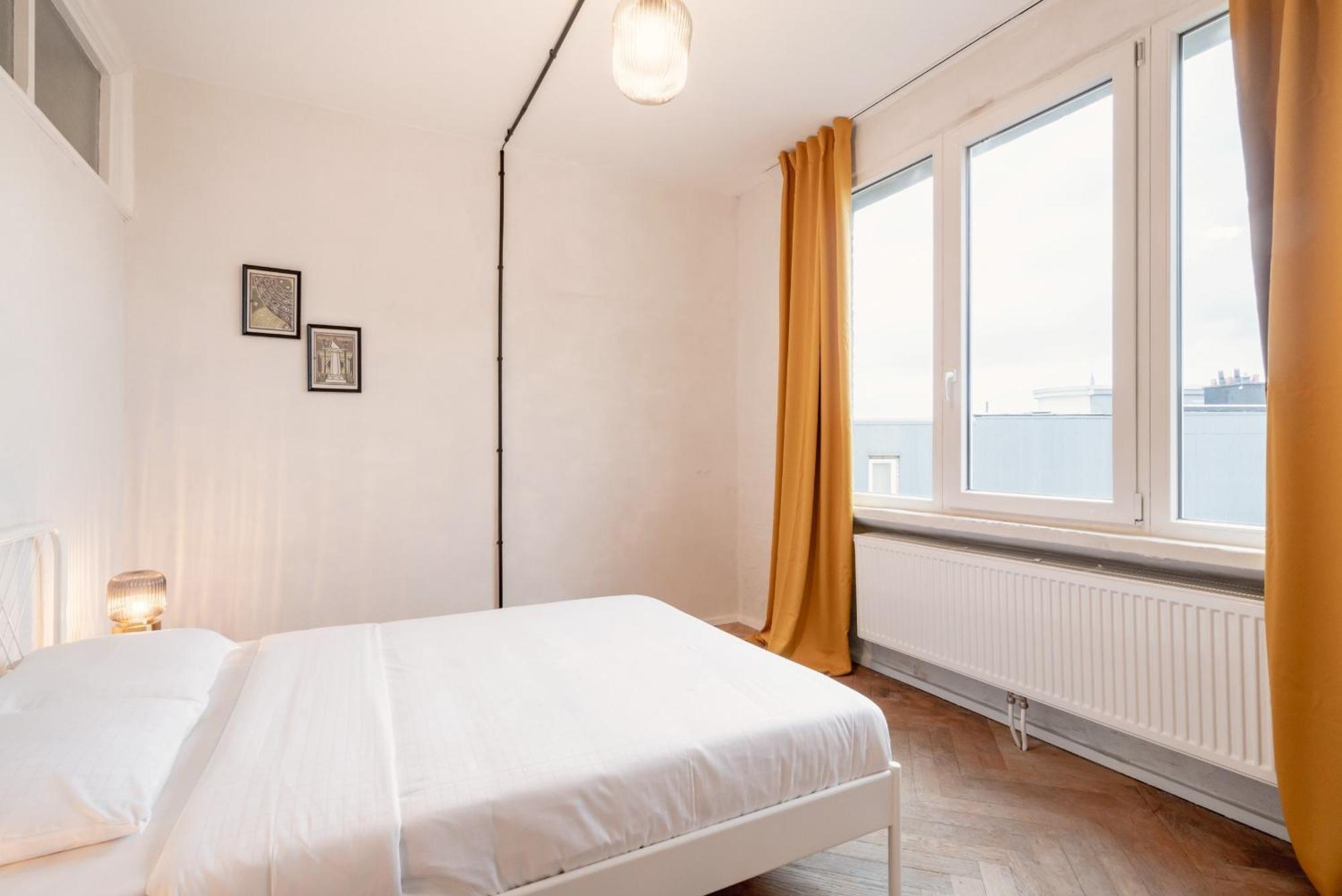 Two-Bedroom Apartments In The Heart Of Antwerpen Bagian luar foto
