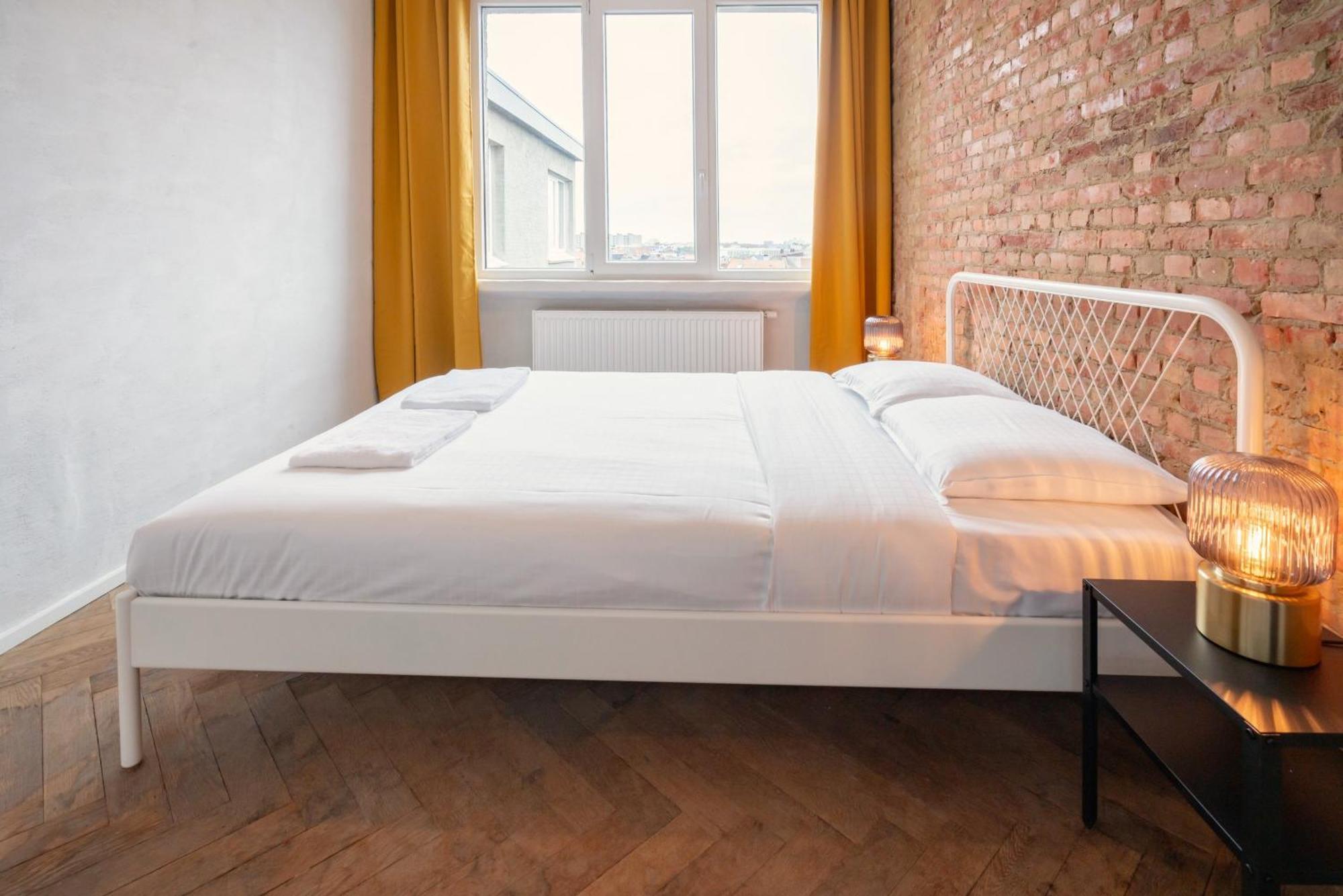 Two-Bedroom Apartments In The Heart Of Antwerpen Bagian luar foto